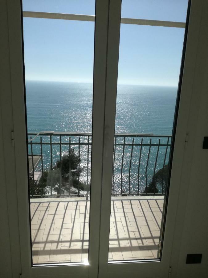 A & M House Apartment Moneglia Ngoại thất bức ảnh